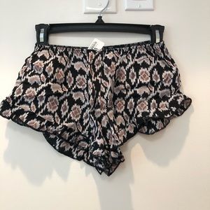 NWT Brandy Melville Vodi Shorts